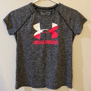 Girls Under Amour Heat Gear T-shirt Sz YXL